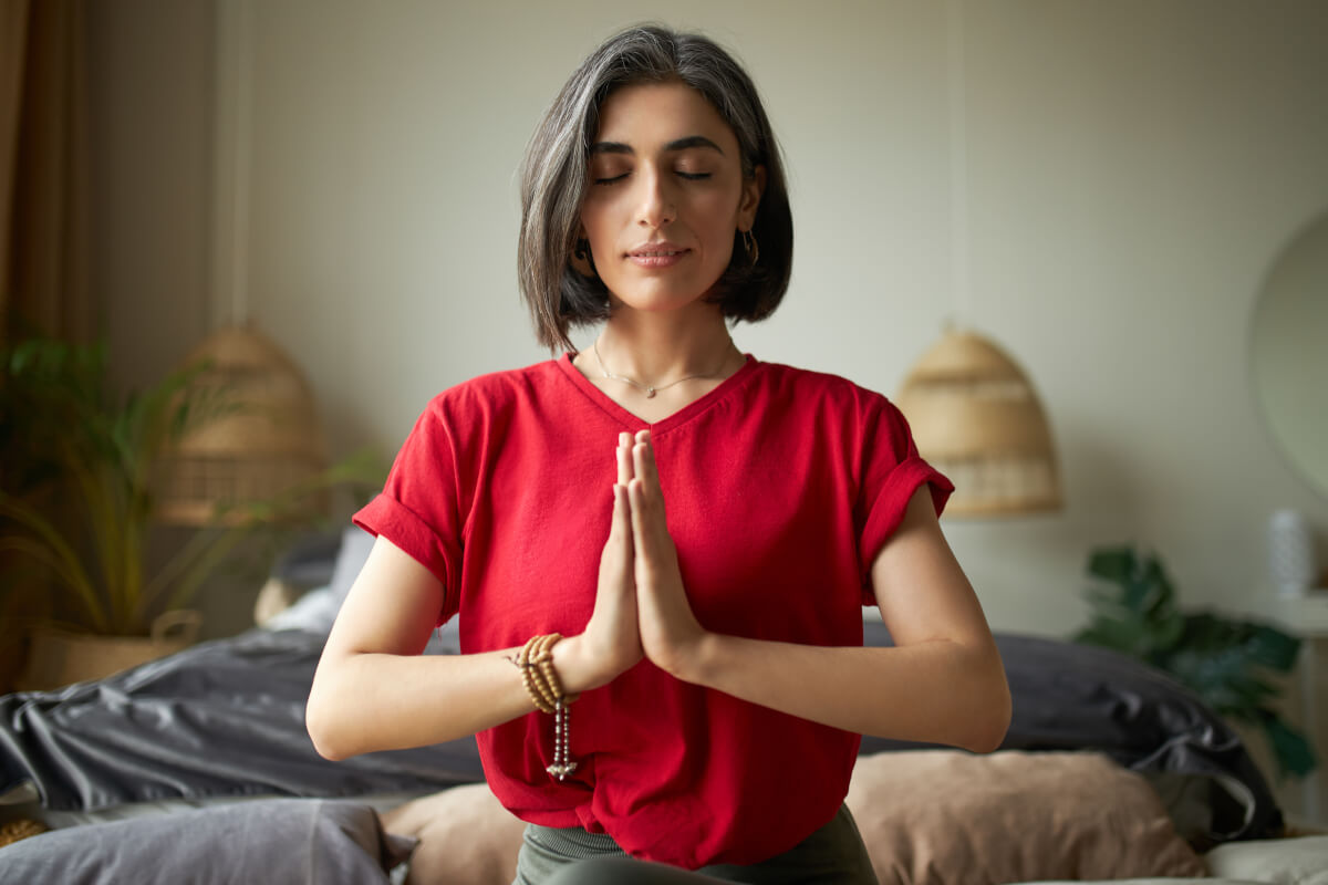 woman doing meditation